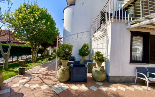 Villa unifamiliare via dei Villini 2/1, Borgaretto, Beinasco