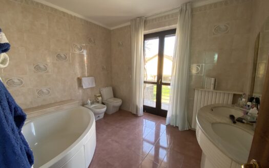 Villa unifamiliare via dei Villini 2/1, Borgaretto, Beinasco