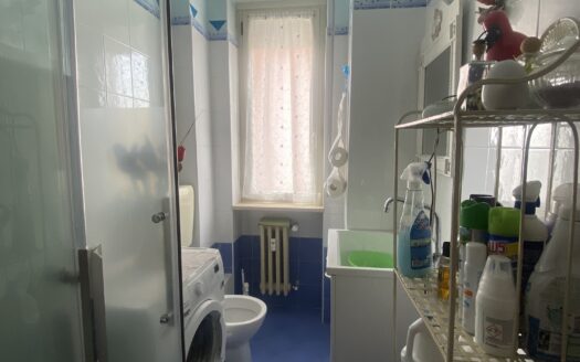 SPLENDIDO QUADRILOCALE CON BOX AUTO