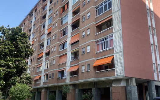 SPLENDIDO QUADRILOCALE CON BOX AUTO